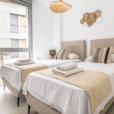 Bellamar Luxury In With Amenities