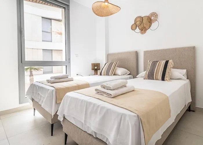 Bellamar Luxury In With Amenities