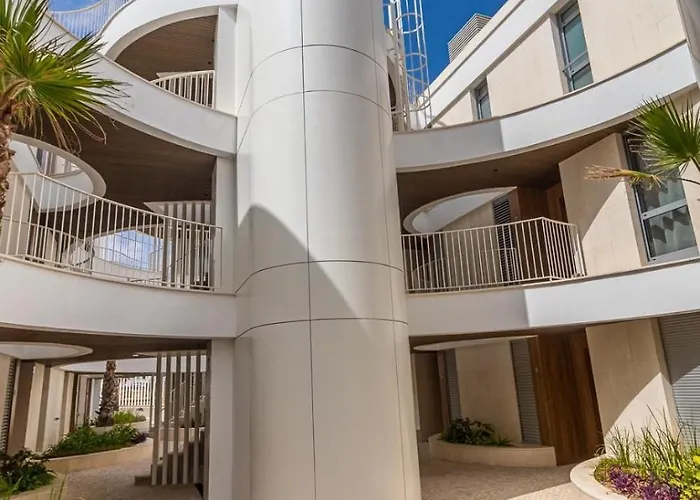 Bellamar Luxury In With Amenities Apartment Marbella